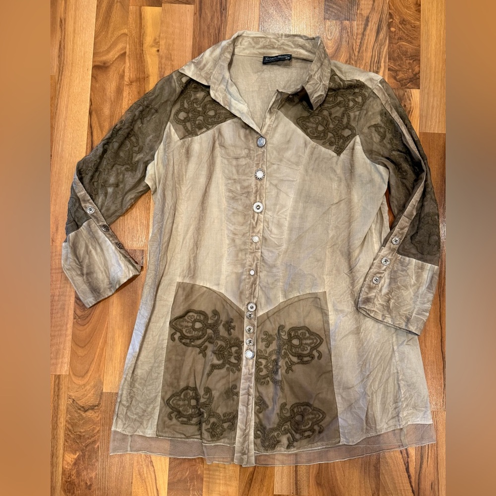 Tango Mango women's tunic top lace embroidered khaki‎ color large 100%cotton